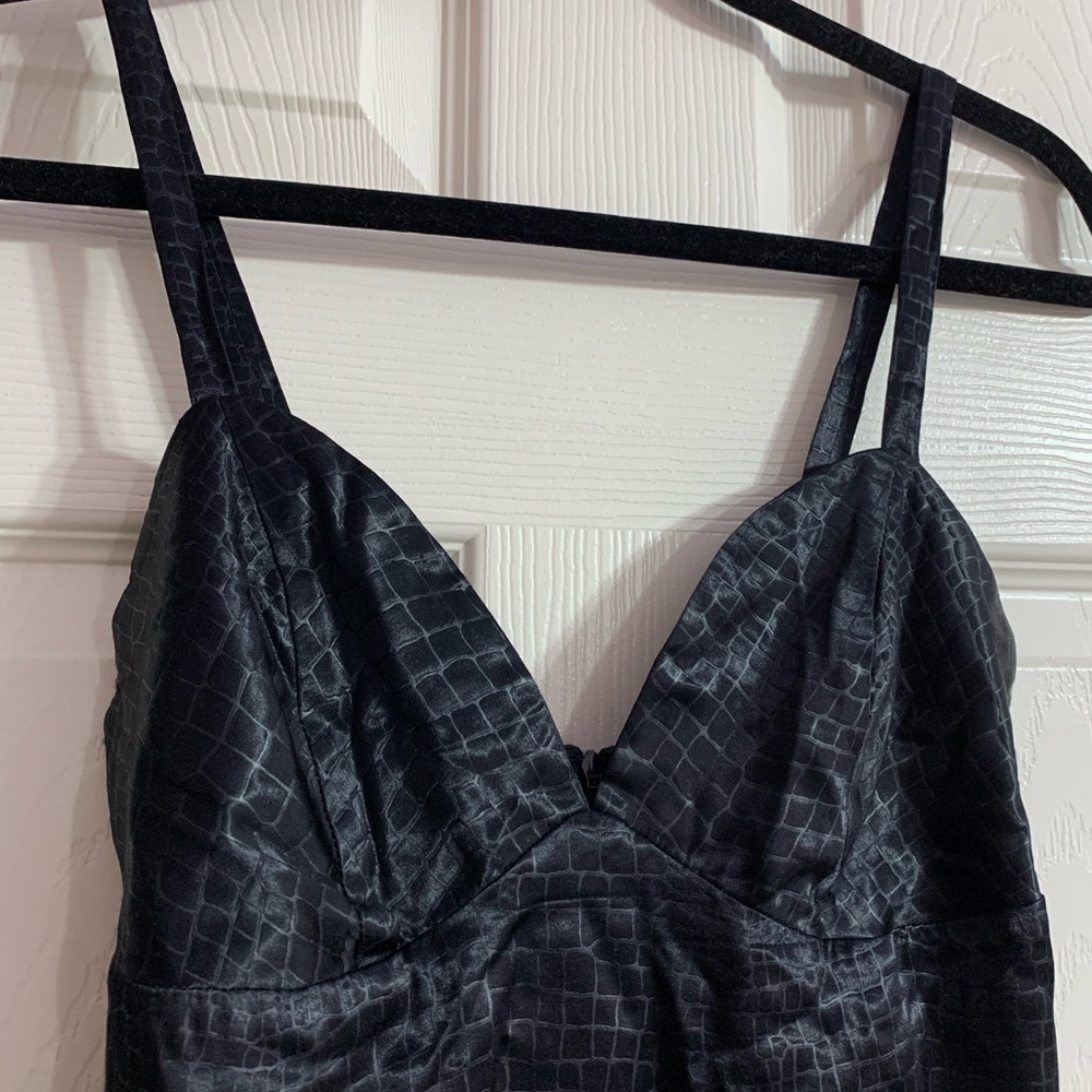 VTG Guess black mini dress - size 3 - Picture 9 of 11